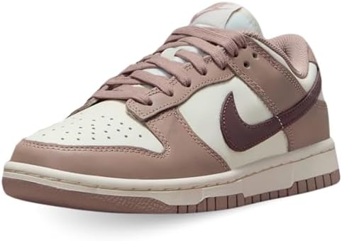 Nike Womens Dunk Low Sneaker