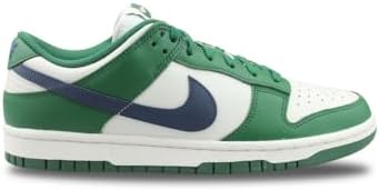 Nike Womens Dunk Low Sneaker