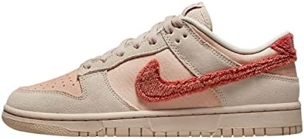 Nike Womens Dunk Low Sneaker