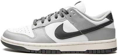 Nike Womens Dunk Low Sneaker