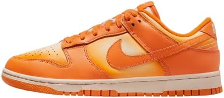 Nike Womens Dunk Low Sneaker