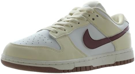 Nike Womens Dunk Low Sneaker