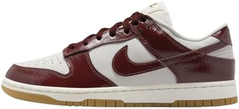 Nike Womens Dunk Low Sneaker