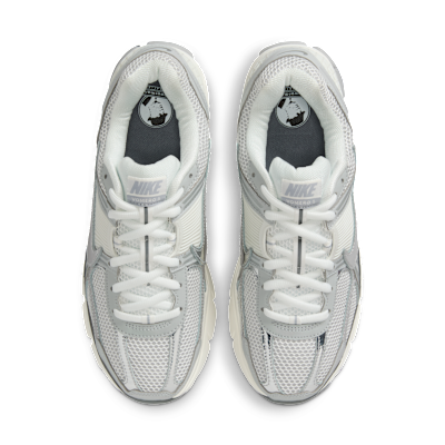 Talla W 10 - Nike Zoom Vomero 5