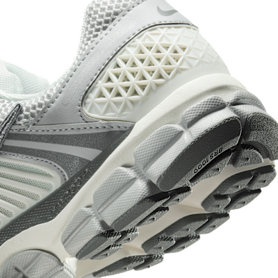 Talla 10 W - Nike Zoom Vomero 5