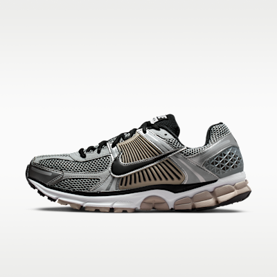 Talla 7.5 Nike Zoom Vomero 5