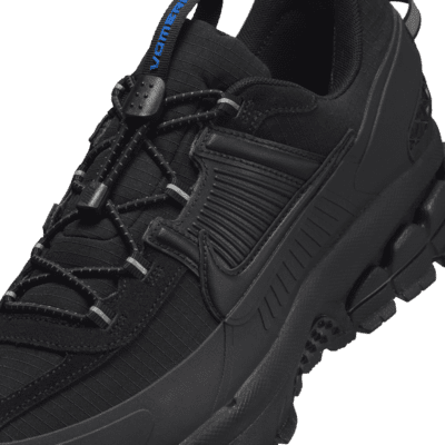 Talla M 7.5 / W 9, Nike Zoom Vomero Roam