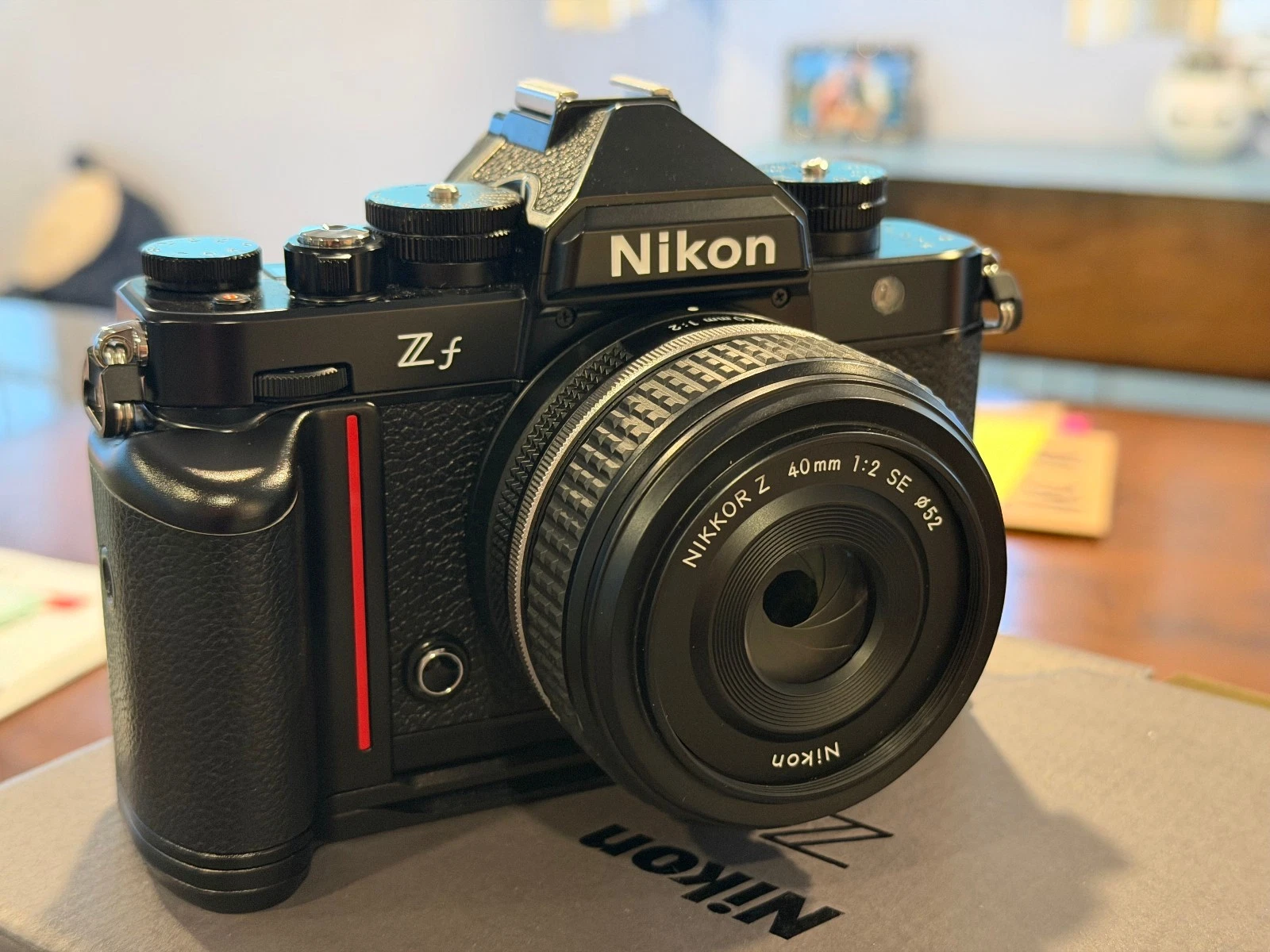 Nikon Z f Mirrorless Camera   Black  with 40mm f/2 SE Lens   386 clicks