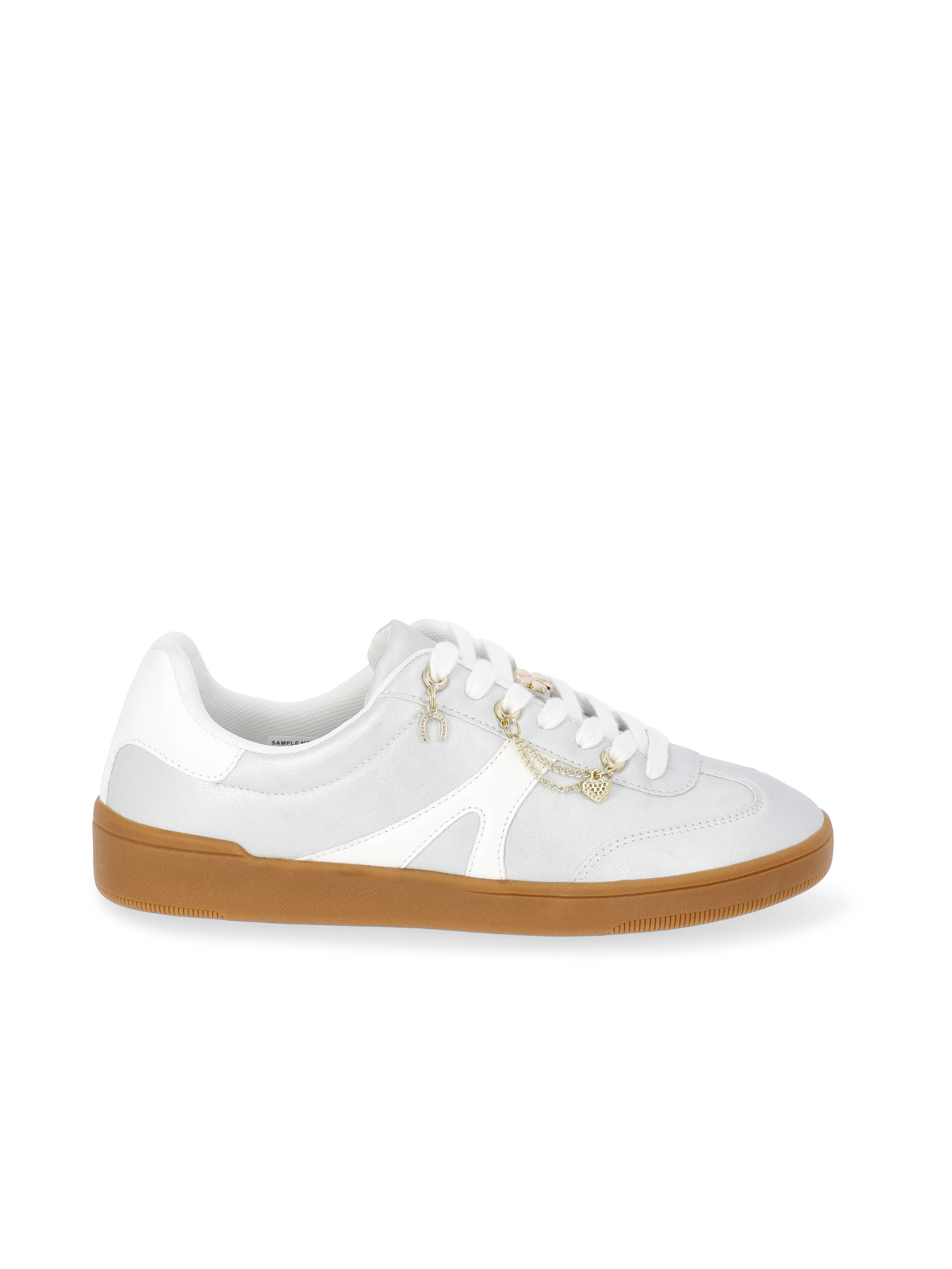 TALLA 7 - No Boundaries Lace Up Sport Sneakers with Removable Charms  Women s