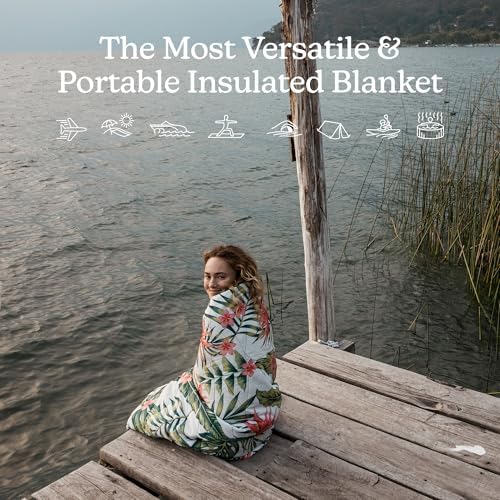 Nomadix Puffer Blanket   Water Resistant  Eco Friendly Insulated Blanket with Snaps for Camping  Beach  and Travel  Made from Recycled Materials