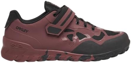 Talla 7 - Oakley Mens Koya Recycled Mountain Bike Sneaker