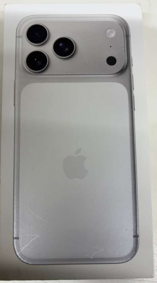 Original Apple iPhone 17 Pro Max Empty Box   Silver