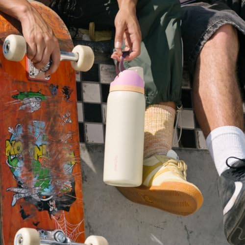 Owala FreeSip Insulated Stainless Steel Water Bottle with Straw for Sports  Travel  and School BPA Free Sports Water Bottle  32 oz  Beach House