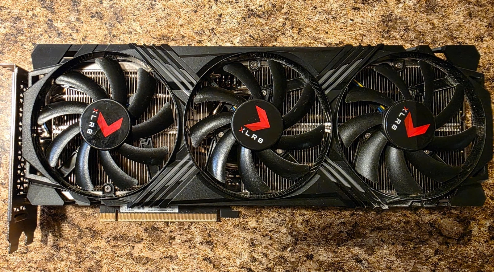 PNY GeForce RTX 4070 XLR8 Gaming VERTO EPIC X RGB Triple Fan 12GB GDDR6X   