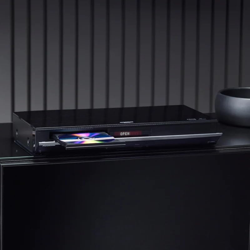 Panasonic Streaming 4K Blu Ray Player with Dolby Vision and HDR10  Ultra HD Premium Video Playback  Hi Res Audio  Voice Assist   DP UB820 K  Black 