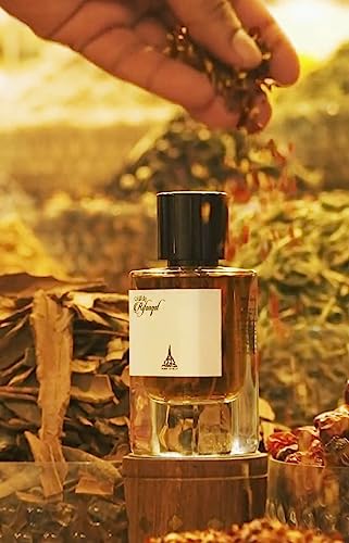 Paris Corner   Rifaaqat Unisex EDP 2 8 Fl Oz   A Captivating Blend of Elemi  Pink Pepper  and Vanilla with Smoky Leather Notes   Sophisticated and Alluring Vanilla Perfume Experience