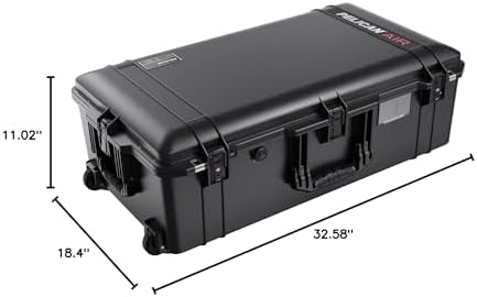 Pelican Air 1615 Travel Case   Suitcase Luggage  Black