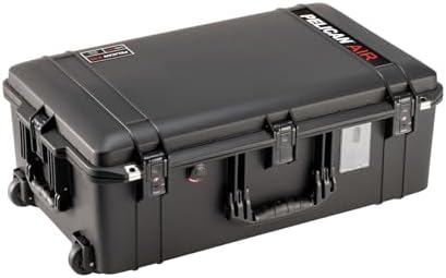 Pelican Air 1615 Travel Case   Suitcase Luggage  Black