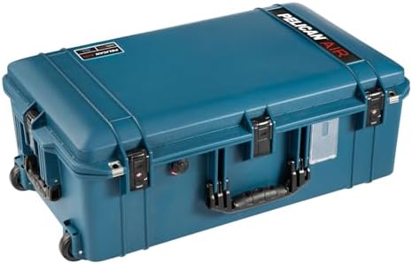 Pelican Air 1615 Travel Case   Suitcase Luggage  Black