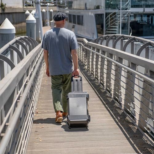 Pelican Vault   v525 Hard Case with Foam for Camera  Drone  Equipment  Electronics  Gear  and More  Tan 