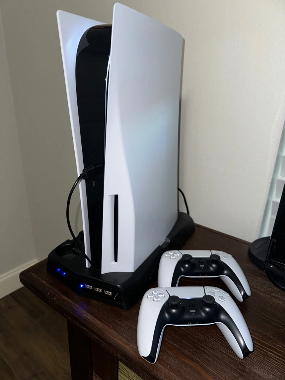 PlayStation 5 console disc version and Games