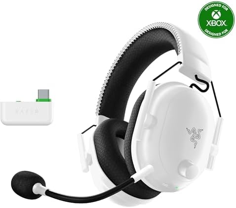 Razer BlackShark V2 Pro Wireless Xbox Gaming Headset  50mm Drivers   Super Wideband Mic   Noise Isolating Earcups   for Xbox  PS5  Nintendo Switch 2  PC  Mac   Bluetooth  USB C   70hr Battery   Black
