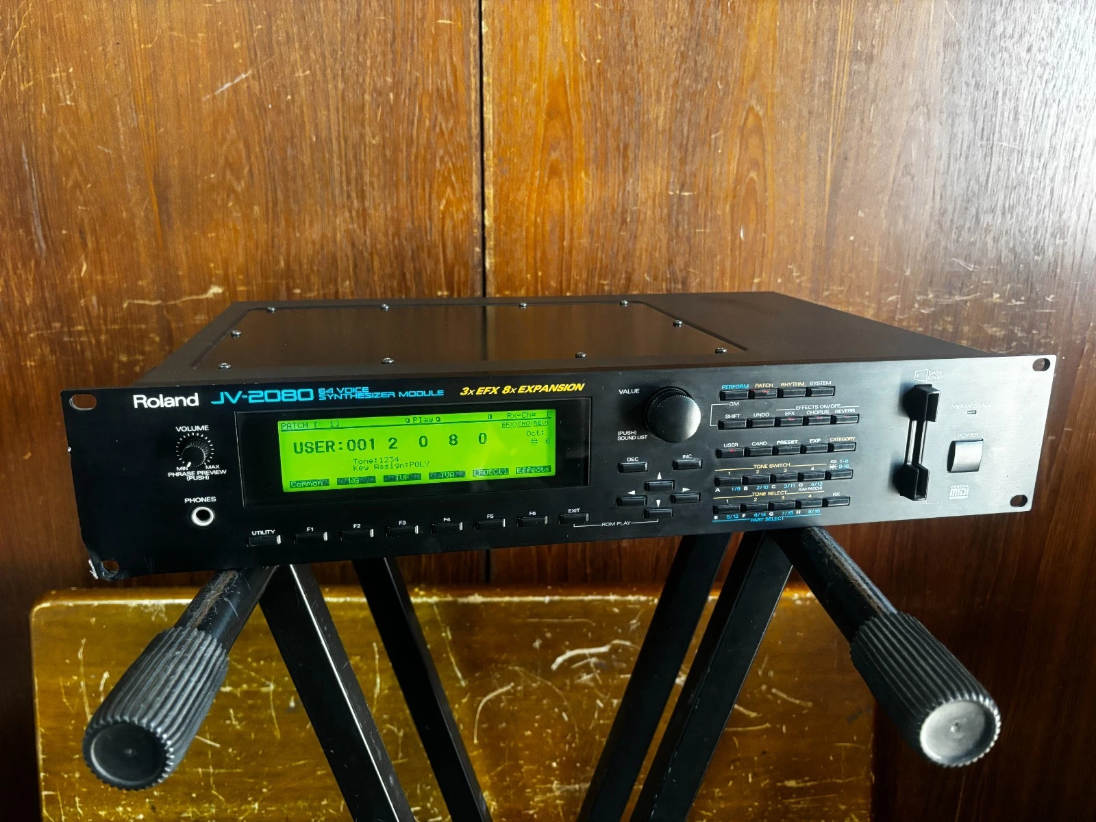 Roland JV 2080 64Voice Synthesizer Module new internal battery 100 240V