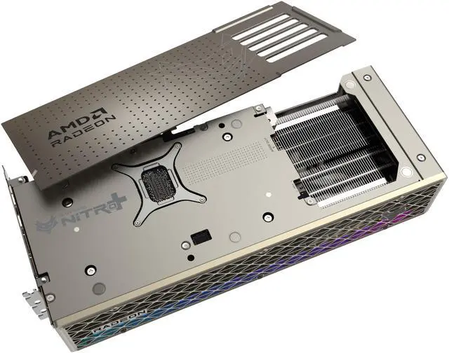 Tarjeta gráfica SAPPHIRE NITRO+ Radeon RX 9070 XT 16 GB GDDR6 PCI Express 5.0 x16 ATX 11348-01-20G