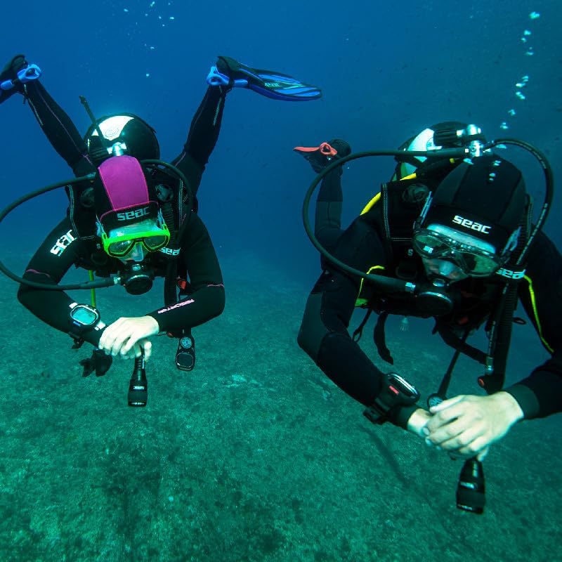 SEAC Screen Dive Wrist Computer Available in 3 Different Modes  Scuba  Freediving  and Gauge 