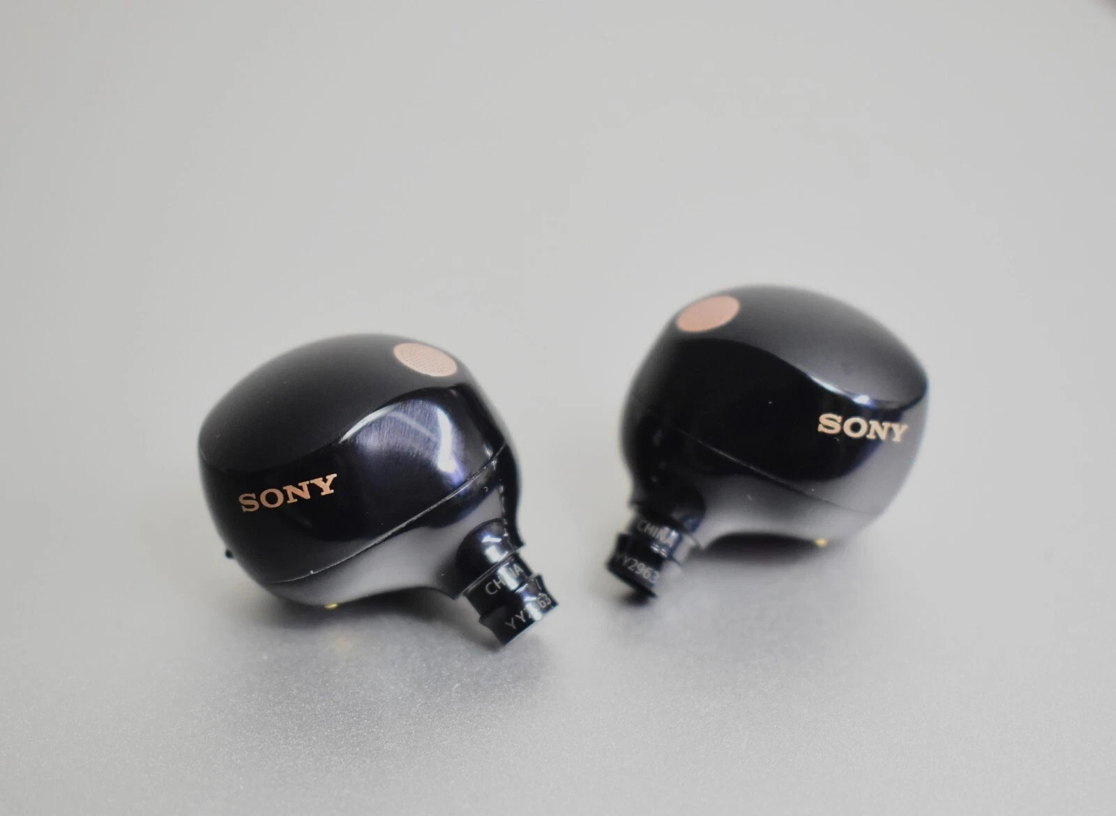 SONY WF 1000XM5 Wireless In Ear Bluetooth Headphones  buds only