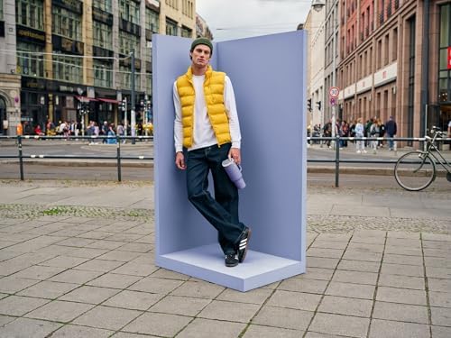 STANLEY Quencher H2 0 Tumbler with Handle and Straw 40 oz   Flowstate 3 Position Lid   Cup Holder Compatible for Travel   Insulated Stainless Steel Cup   BPA Free   Chili Red