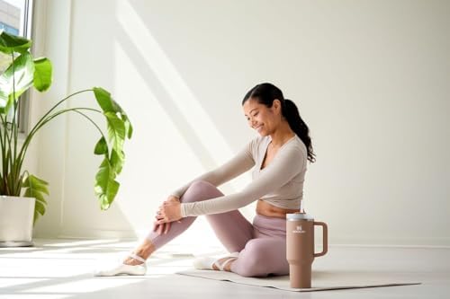 STANLEY Quencher H2 0 Tumbler with Handle and Straw 40 oz   Flowstate 3 Position Lid   Cup Holder Compatible for Travel   Insulated Stainless Steel Cup   BPA Free   Chili Red