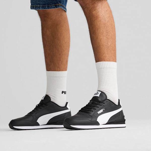 ST Runner v4 Leather