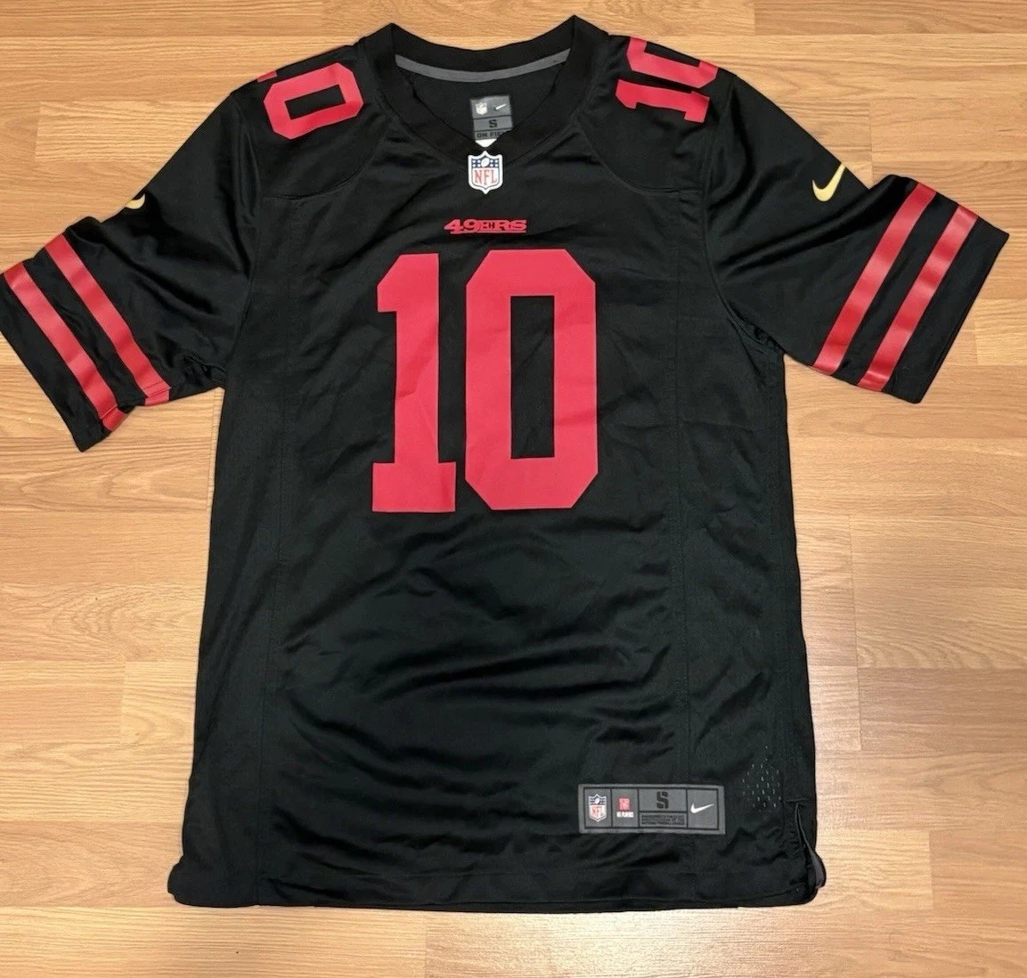 San Francisco 49ers Jimmy Garoppolo men s Jersey Size  S black & Red