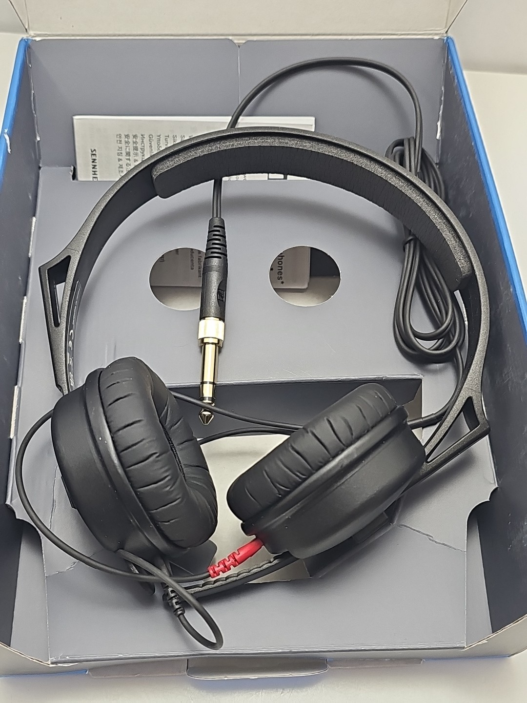 Sennheiser HD 25 LIGHT Mixing Monitor DJ Closed Back Headphones PROAUDIOSTAR