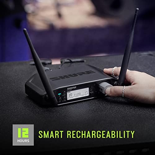 Shure GLXD16  Dual Band Pro Digital Wireless System with Pedal Receiver for Guitar & Bass   12 Hour Battery Life  100 ft Range   Includes WA305 Premium Cable with 1/4 Jack