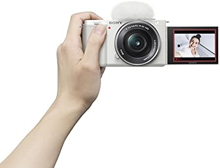 Sony Alpha ZV E10   APS C Interchangeable Lens Mirrorless Vlog Camera Kit   White