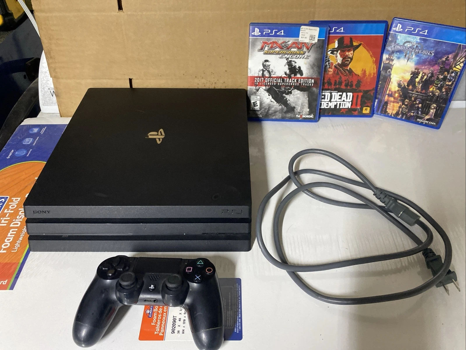 Sony PlayStation 4 PS4 Pro  CUH 7015B  1TB   Game Console Bundle w/ 3 Games
