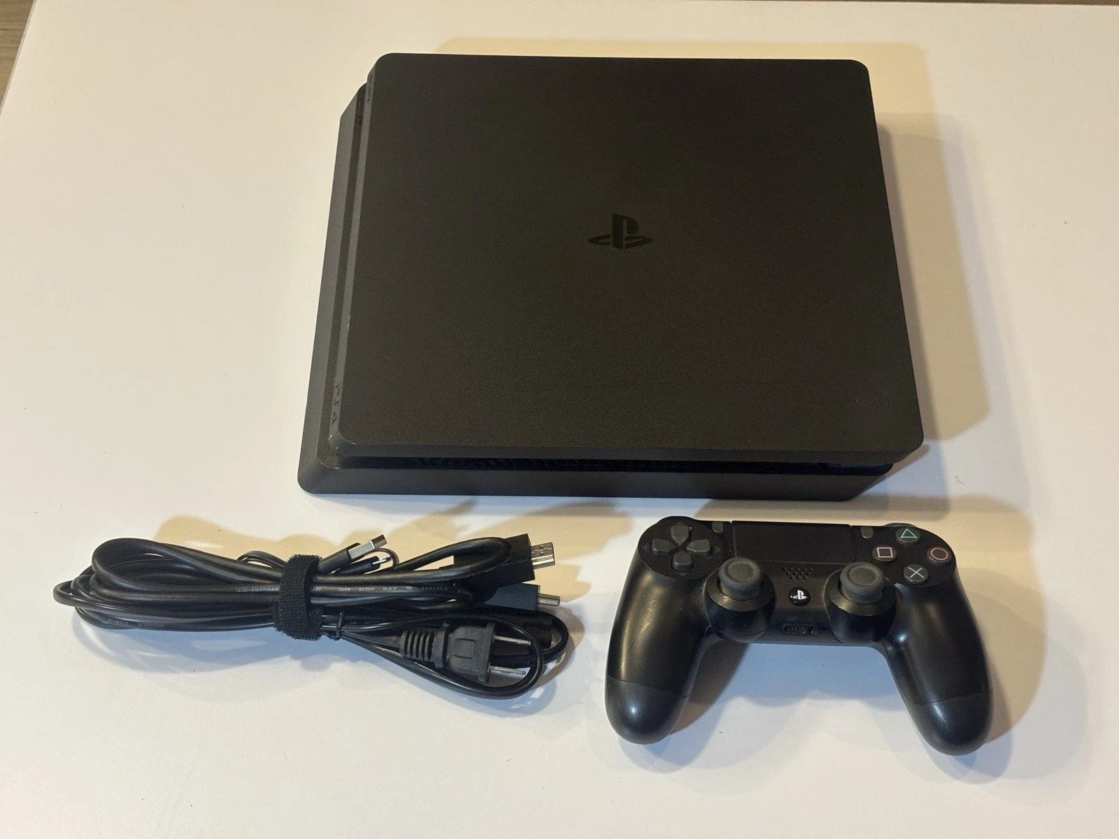 Sony PlayStation 4 Slim 1TB Console CUH 2215B Black HDR with Controller Cords