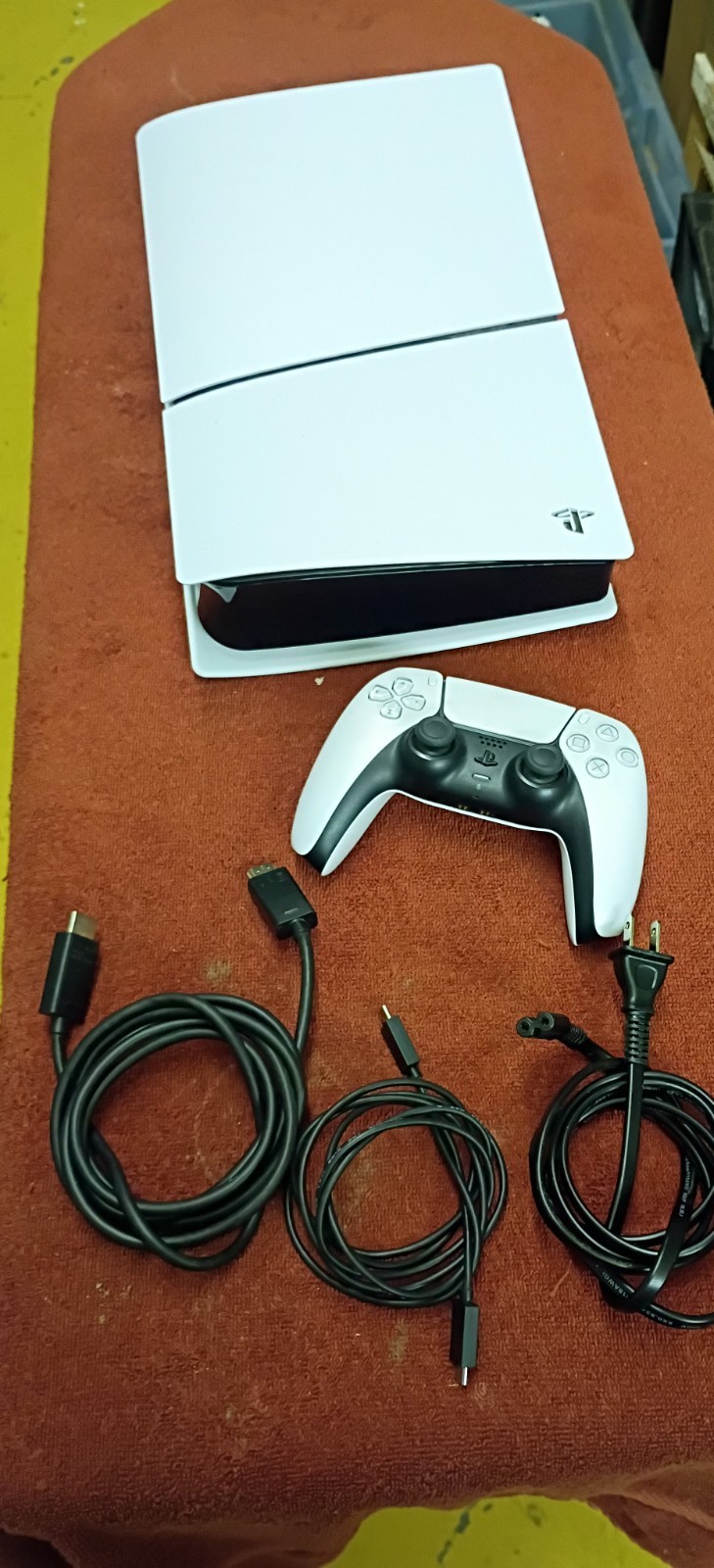 Sony PlayStation 5 White Slim