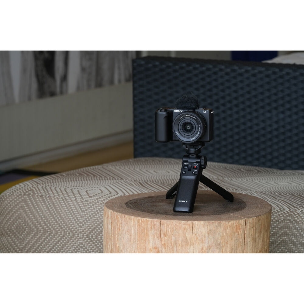 Sony ZV E10 II Mirrorless Camera  Black 