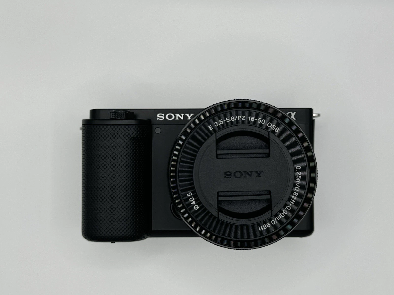 Sony   Alpha ZV E10 Kit Mirrorless VlogCamera with 16 50mm Lens