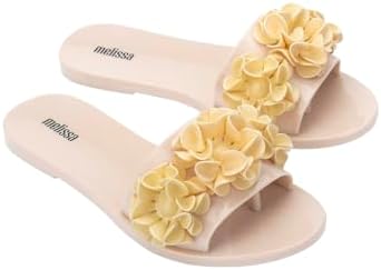 Springtime Babe by Melissa