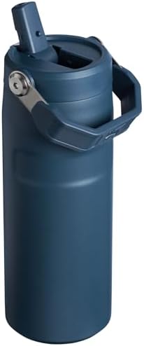 STANLEY - Botella de agua IceFlow Flip Straw 2.0 con pajilla abatible, abertura más grande, acero inoxidable aislado, sin bisfenol A, 36 onzas, liviana y antiderrames, color verde Meadow