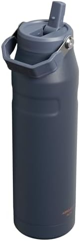 STANLEY - Botella de agua IceFlow Flip Straw 2.0 con pajilla abatible, abertura más grande, acero inoxidable aislado, sin bisfenol A, 36 onzas, liviana y antiderrames, color verde Meadow