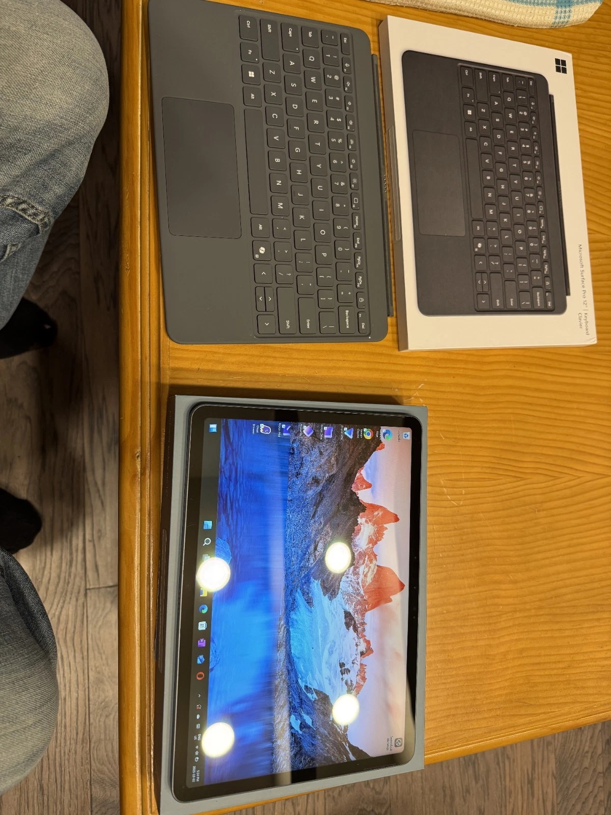 Surface Pro  Copilot  PC  12 inch  Snapdragon X Plus  8 Core  Ocean  WiFi    