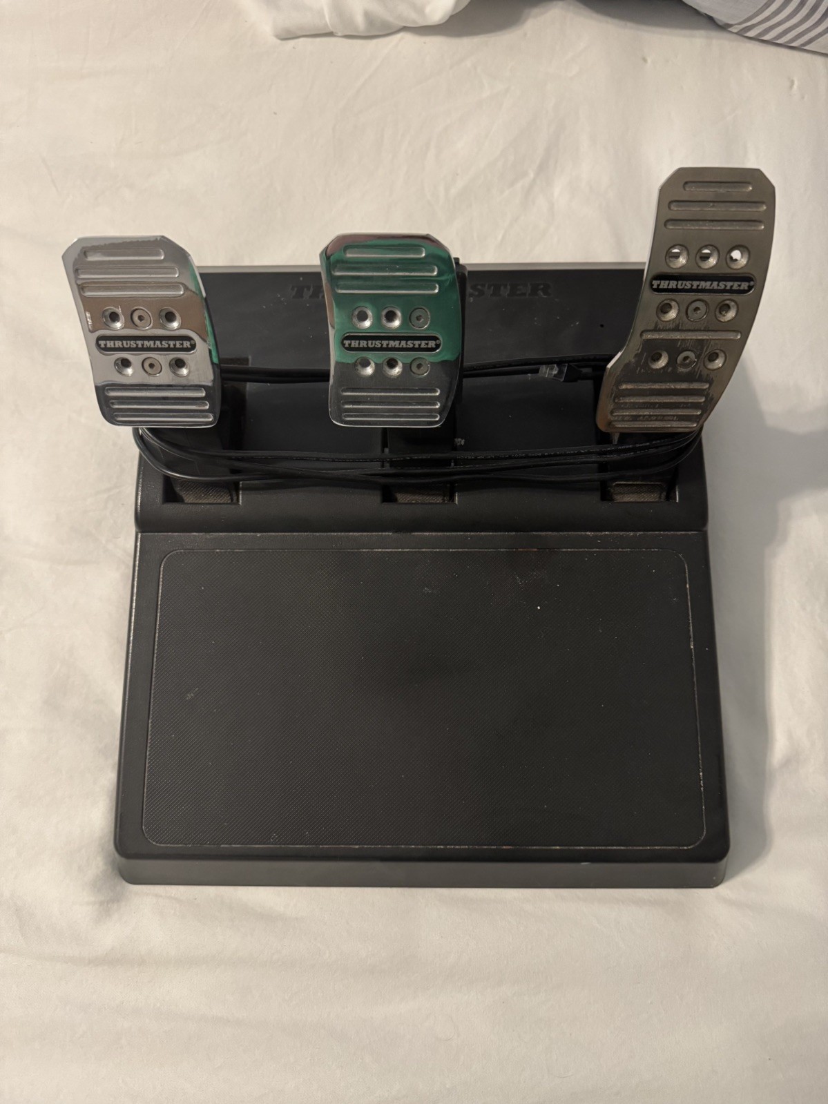 Thrustmaster T3PA   3 Pedal Set  PS4  Xbox  And PC Read 