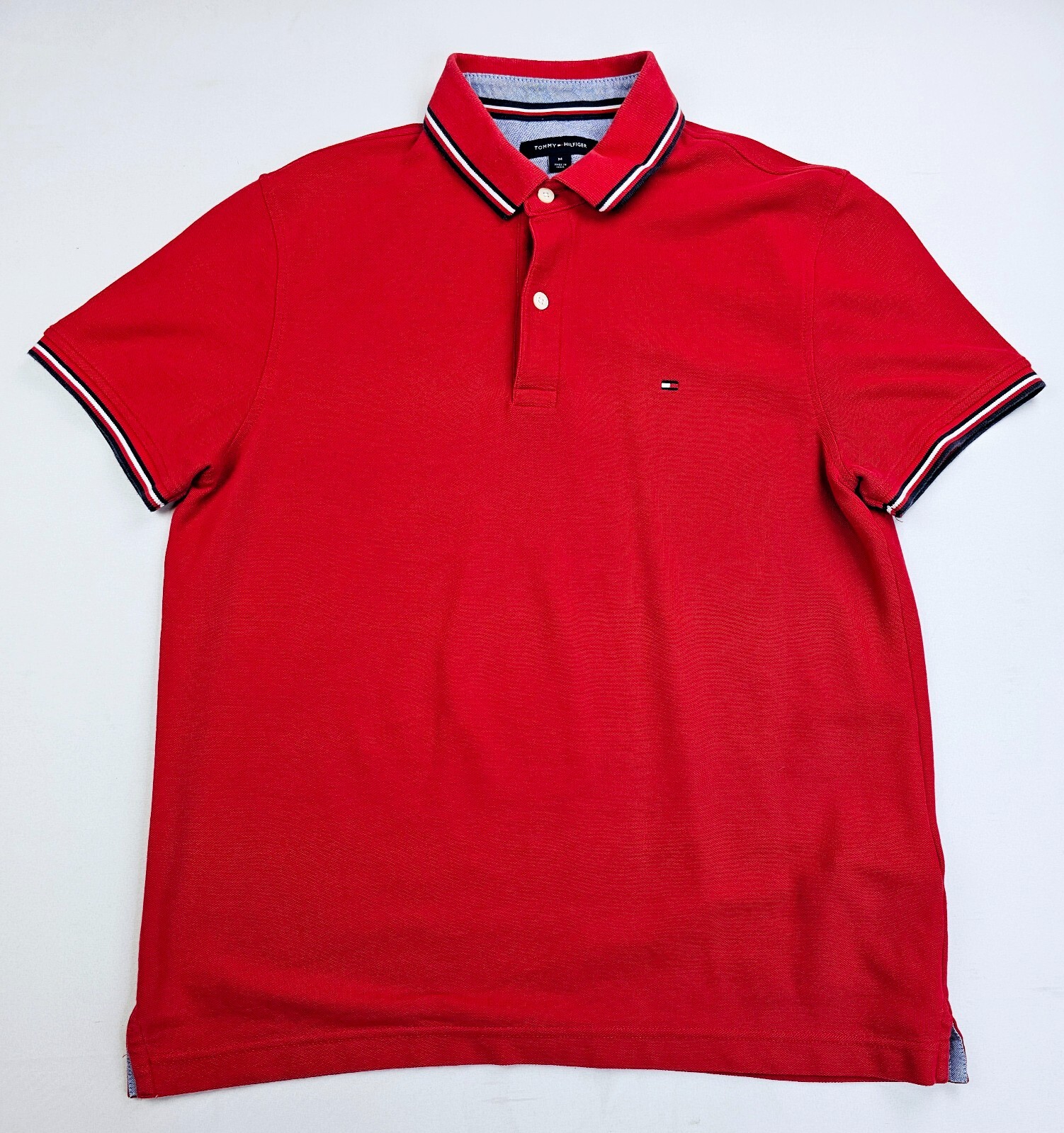 Tommy Hilfiger Size Medium Men s Red Embroideed Chest Logo Short Sleeve Polo