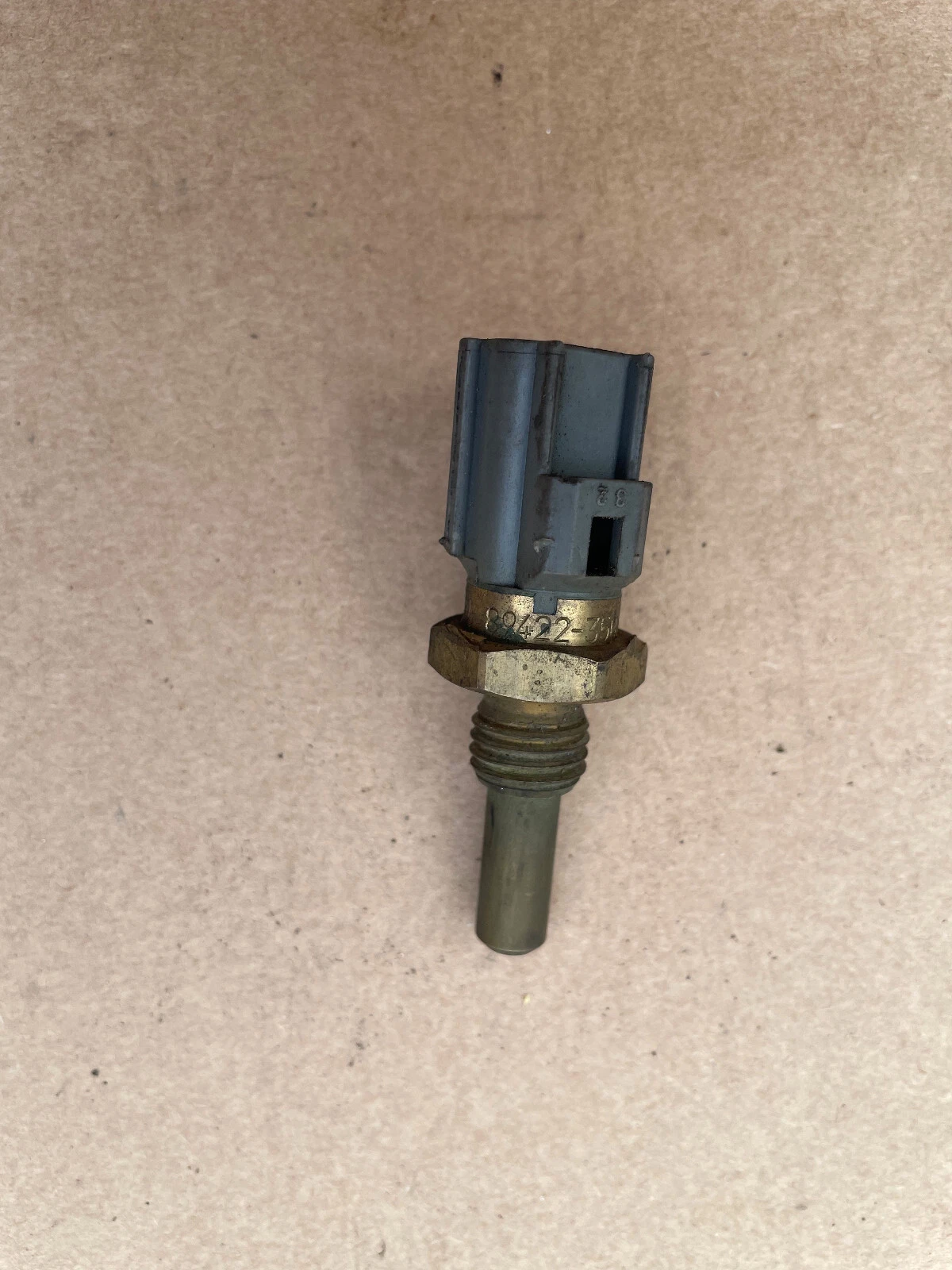 Toyota Lexus Water Coolant Temperature Sensor Switch Genuine OEM 89422 35010