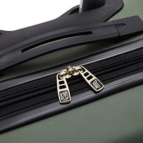 Travelers Club Chicago Hardside Expandable Spinner Luggage  Thyme Green  22 Carry On